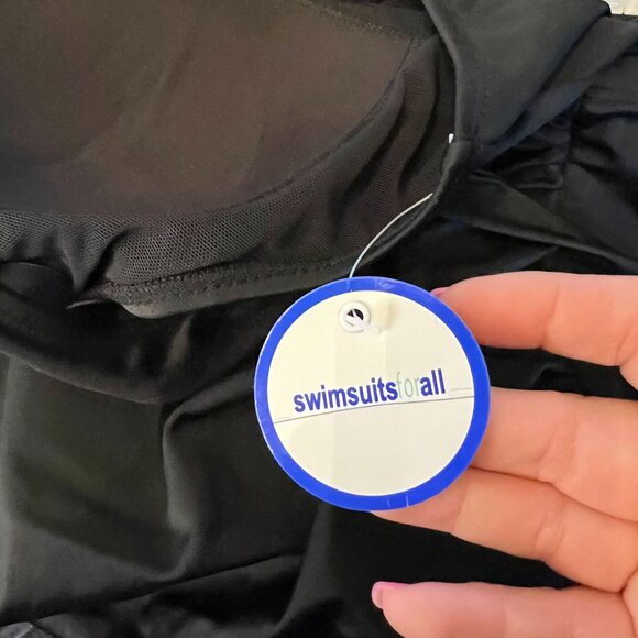 Swimsuits For All NWT One‎ Piece Halter Scallop V Neck Ruching Black Womens 14 - Picture 5 of 8